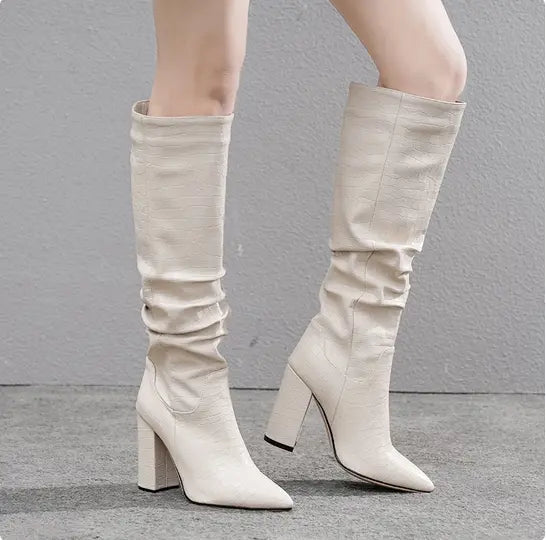 Elegante knehøye støvler