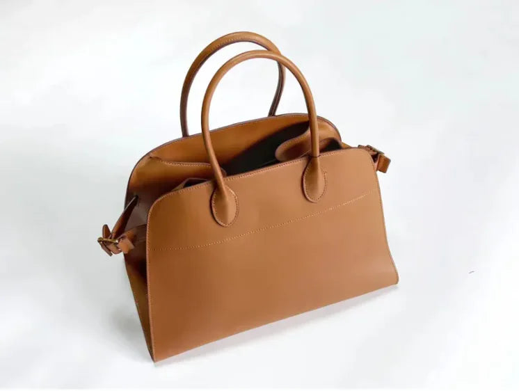 Elite Cowhide Crossbody – Skulderveske med stor kapasitet