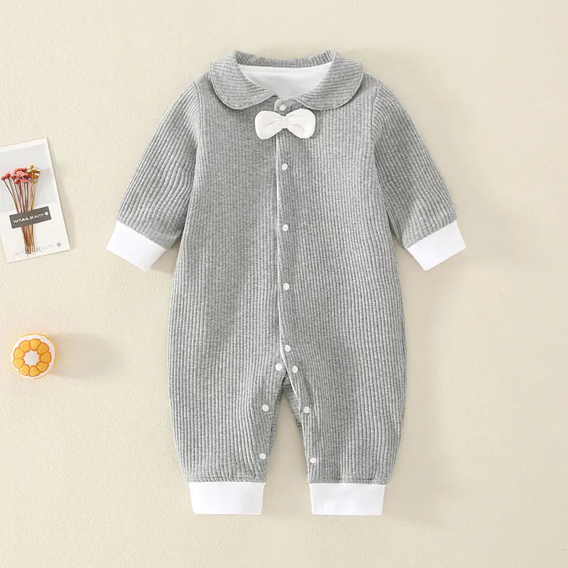 Baby langermet jumpsuit - Enkelt og stilig antrekk