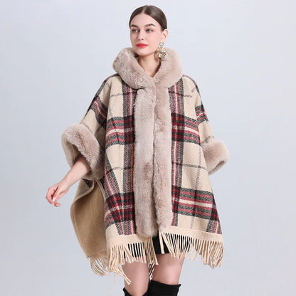 Chic Cashmere-trimmad pläd Inverness med lyxig pälskrage