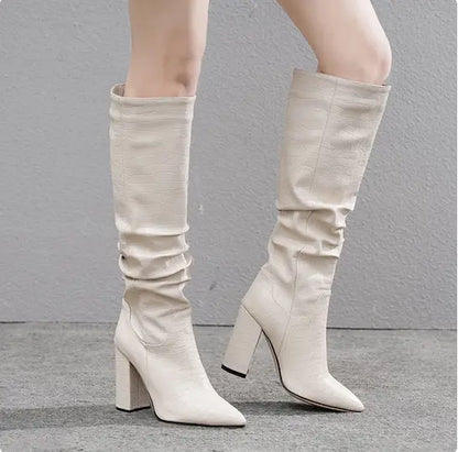 Elegante knehøye støvler