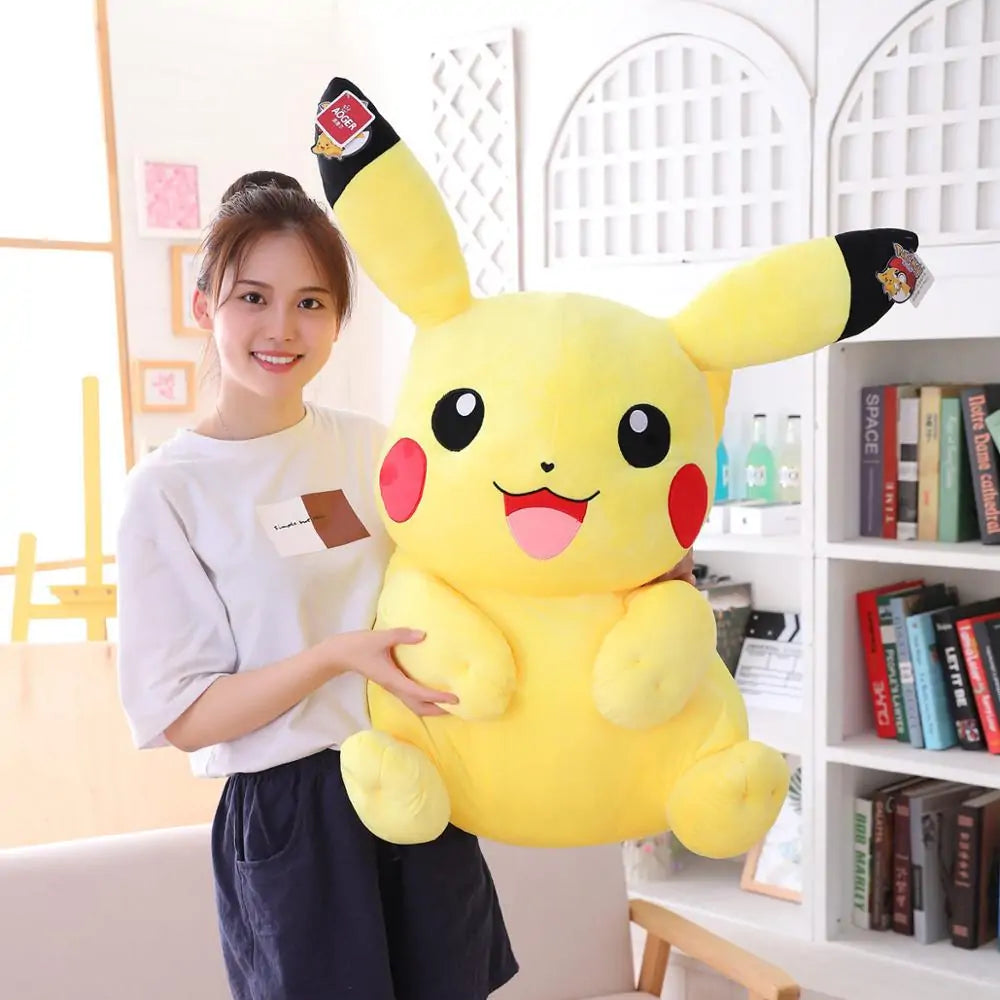 Pikachu plysjdukke i stor størrelse