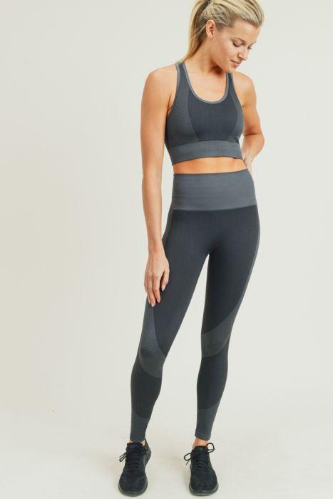 Chevron Track Seamless Hybrid Racerback Sports