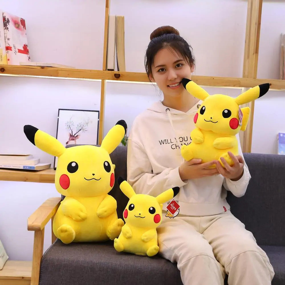 Pikachu plysjdukke i stor størrelse
