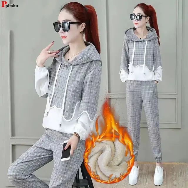 Høstrutete 2-delt plysjfôret hettegensersett